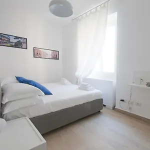 Appartamento Meme, Roma