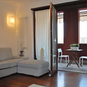https://lovely-apartment-verona.hotelinveneto.com