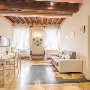 Appartamento Gregoriana, Roma